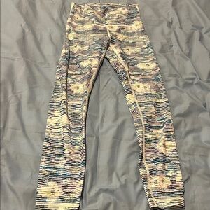 Lululemon leggings. XS